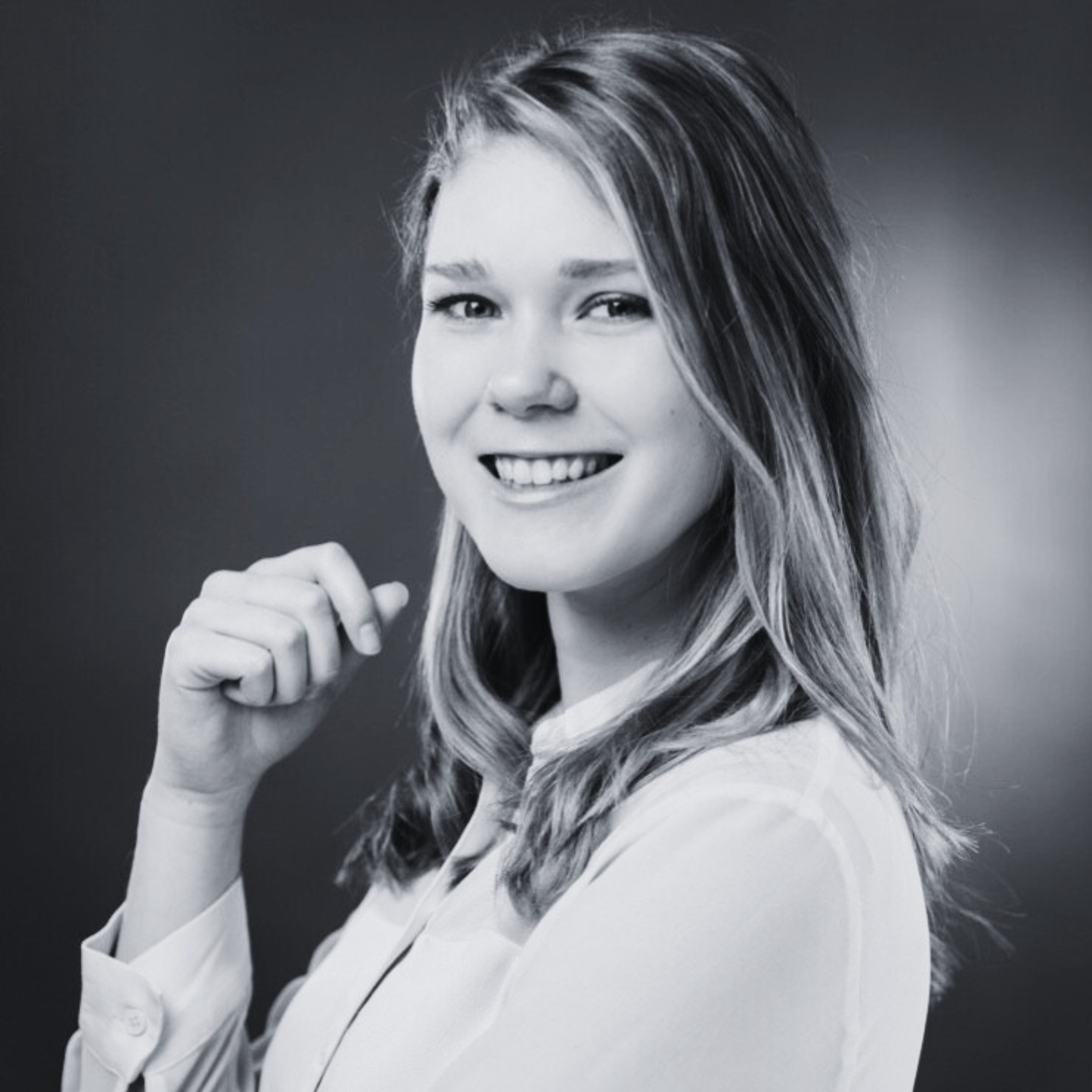 Laura Hennies eine Mitarbeiterin aus dem Bereich Outdoor der PR-Agentur